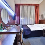 Aspel Hotel